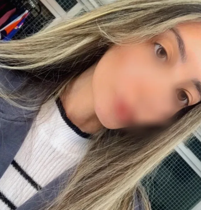 Ambra, 20 anni