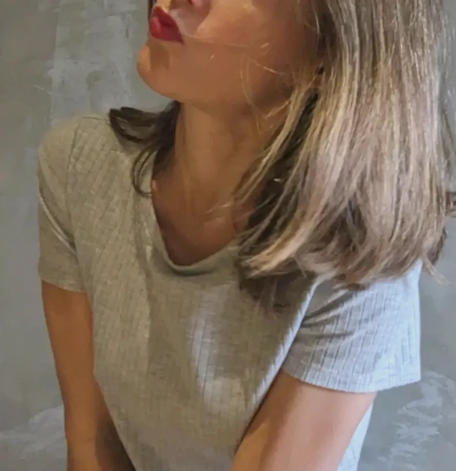 Azzurra, 33 anni